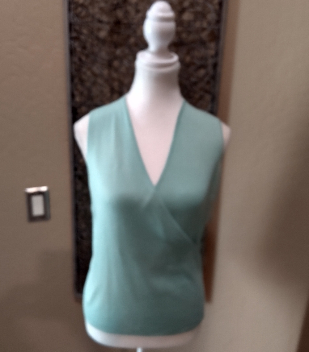 Valerie Stevens Silk Blend Mint Green Sleeveless V-Neck Faux Wrap Top